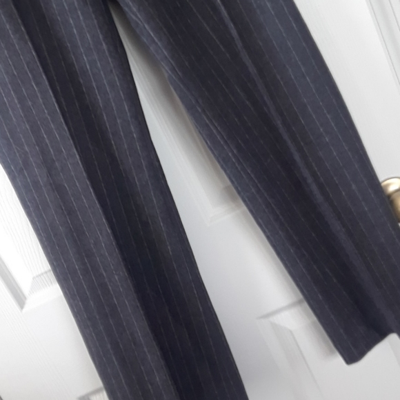 J.CREW..NWT..GRAY PINSTRIPE SUIT - Picture 12 of 13